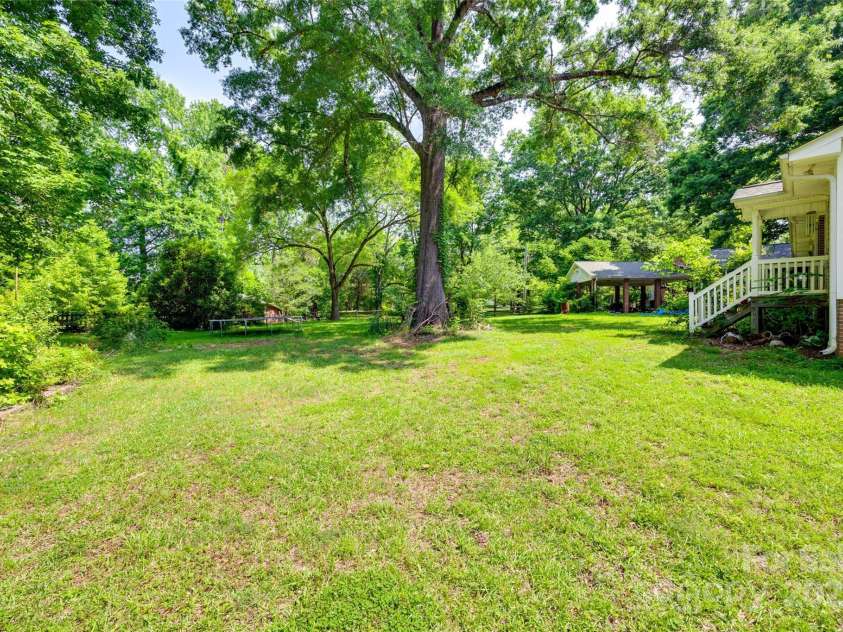 257 Amity Drive, York, SC 29745.  MLS# CAR4265743, YatesRealty ID 17528. Side View