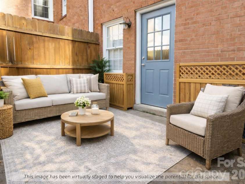 638 Chipley Avenue, Charlotte, NC 28205.  MLS# CAR4370398, YatesRealty ID 17528. 