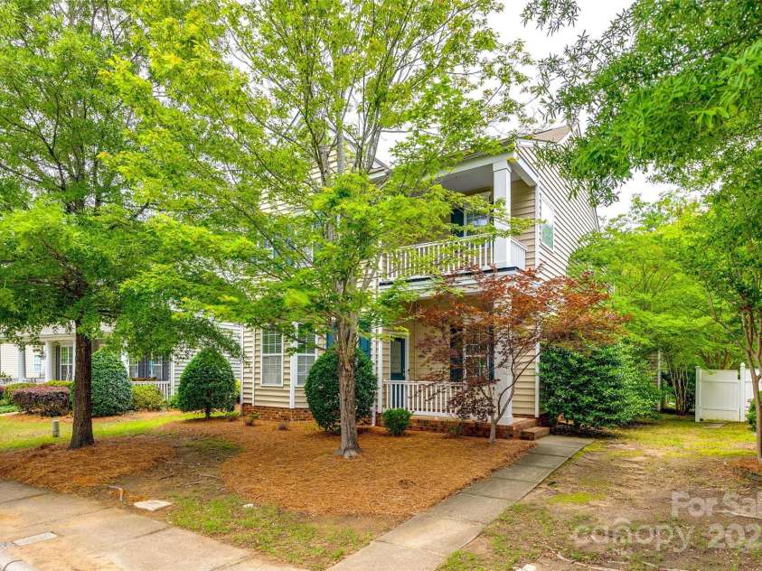 10407 Alvarado Way, Charlotte, NC 28277.  MLS# CAR4260651, YatesRealty ID 17529. 