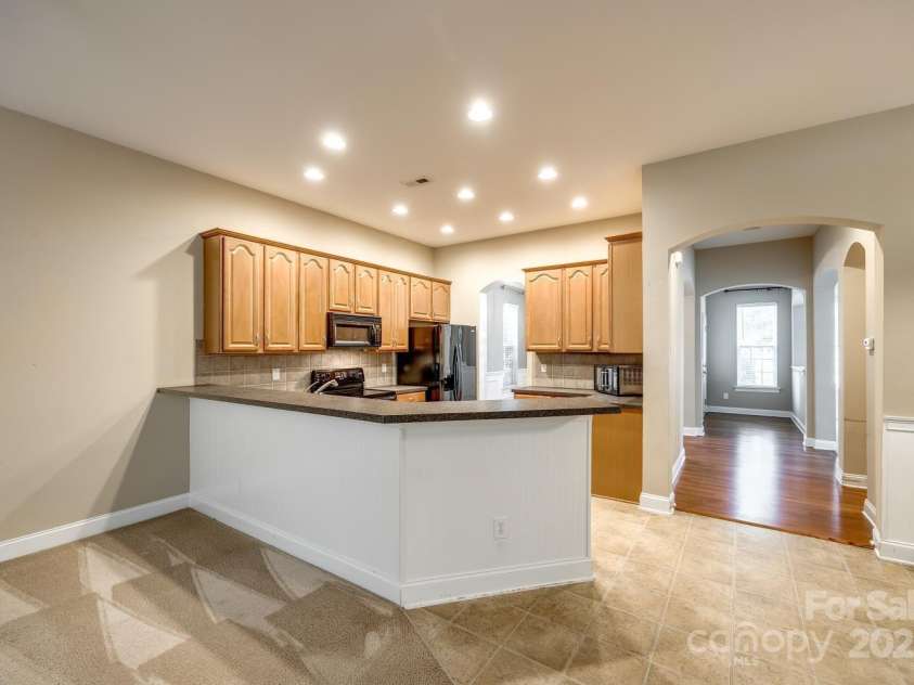 10407 Alvarado Way, Charlotte, NC 28277.  MLS# CAR4260651, YatesRealty ID 17529. 