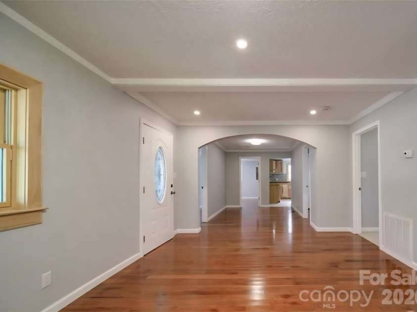 1359 Delwood Drive, Lenoir, NC 28645.  MLS# CAR4315173, YatesRealty ID 1753. 