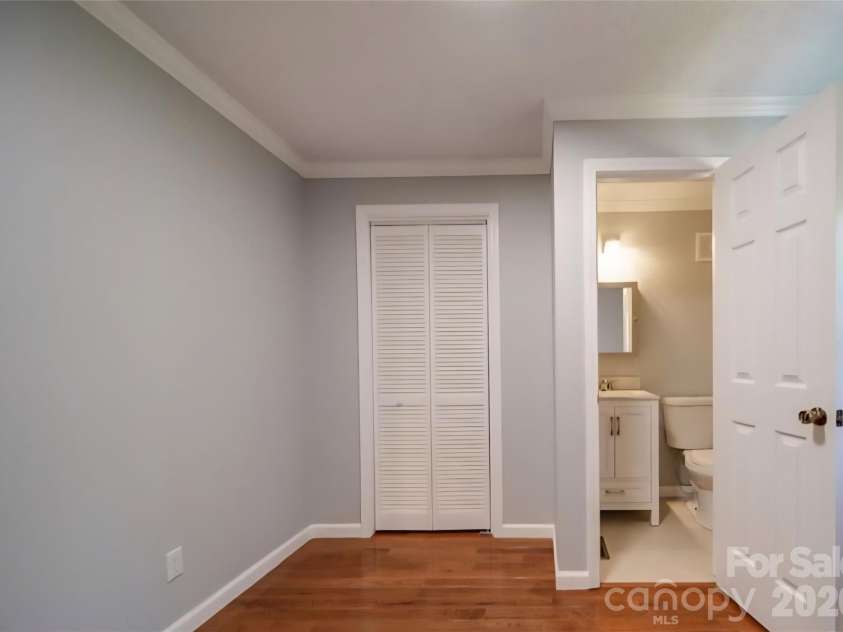 1359 Delwood Drive, Lenoir, NC 28645.  MLS# CAR4315173, YatesRealty ID 1753. 