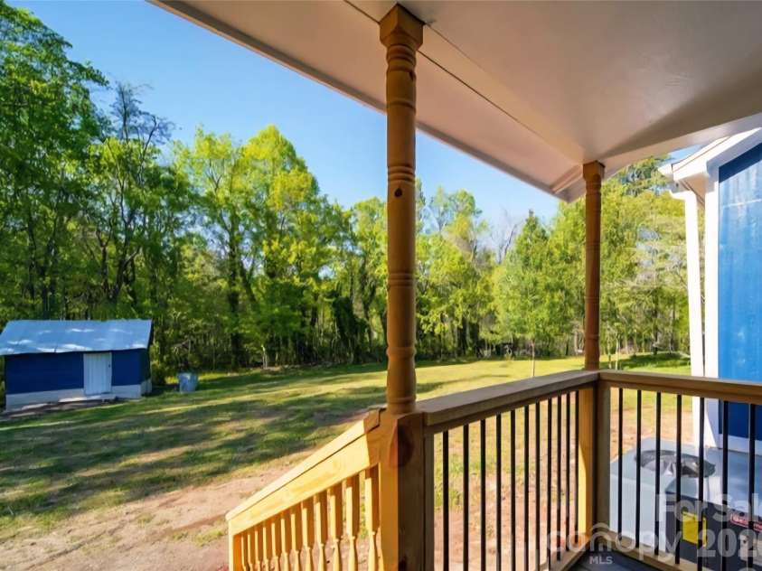 1359 Delwood Drive, Lenoir, NC 28645.  MLS# CAR4315173, YatesRealty ID 1753. 