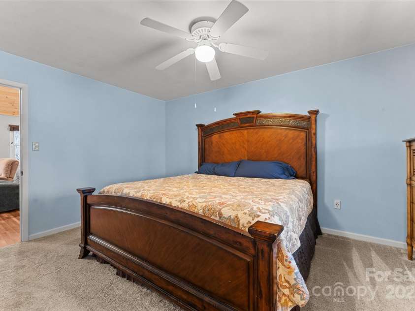 46 Wahuhu Court, Brevard, NC 28712.  MLS# CAR4241223, YatesRealty ID 1753. 