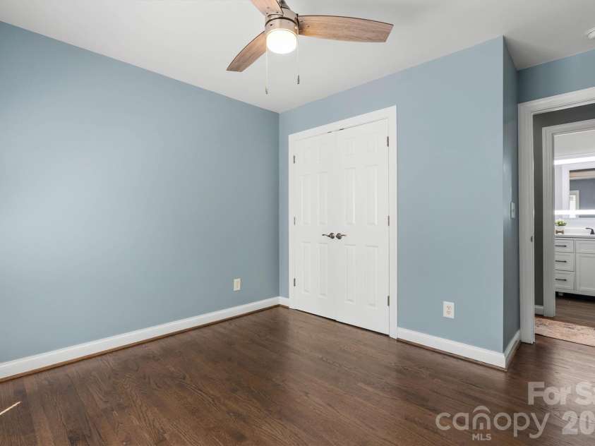 140 Foxfield Park Drive, Mooresville, NC 28115.  MLS# CAR4374750, YatesRealty ID 17530. 3rd Bedroom Second Floor