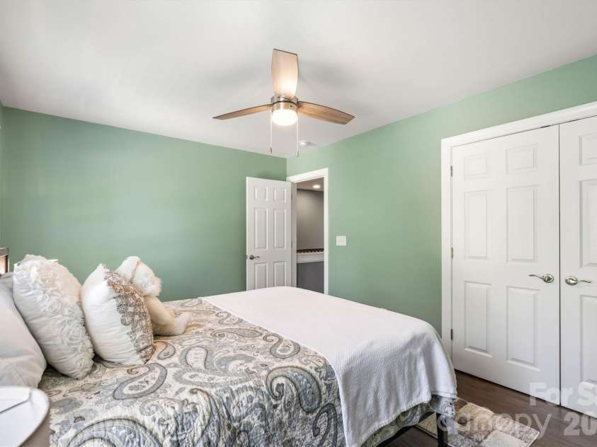 140 Foxfield Park Drive, Mooresville, NC 28115.  MLS# CAR4374750, YatesRealty ID 17530. 4th Bedroom Second Level