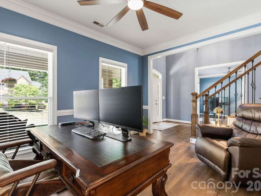 140 Foxfield Park Drive, Mooresville, NC 28115.  MLS# CAR4374750, YatesRealty ID 17530. Flex Space/ Dinning Room on Main