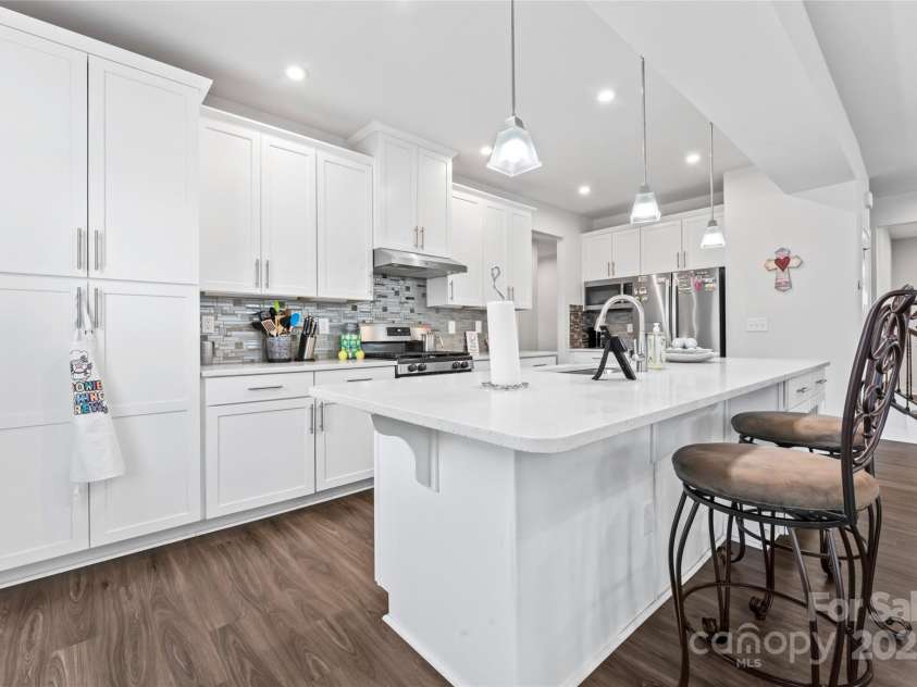 1409 Augustus Beamon Drive, Indian Trail, NC 28079.  MLS# CAR4241374, YatesRealty ID 17533. Kitchen
