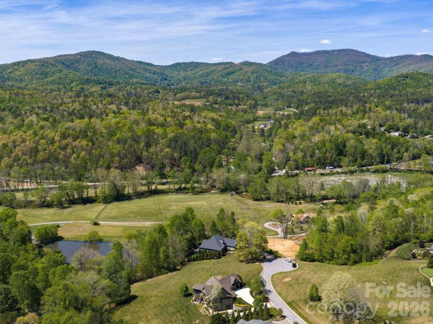 28 Falling Star Court, Fletcher, NC 28732.  MLS# CAR4375570, YatesRealty ID 17533. 