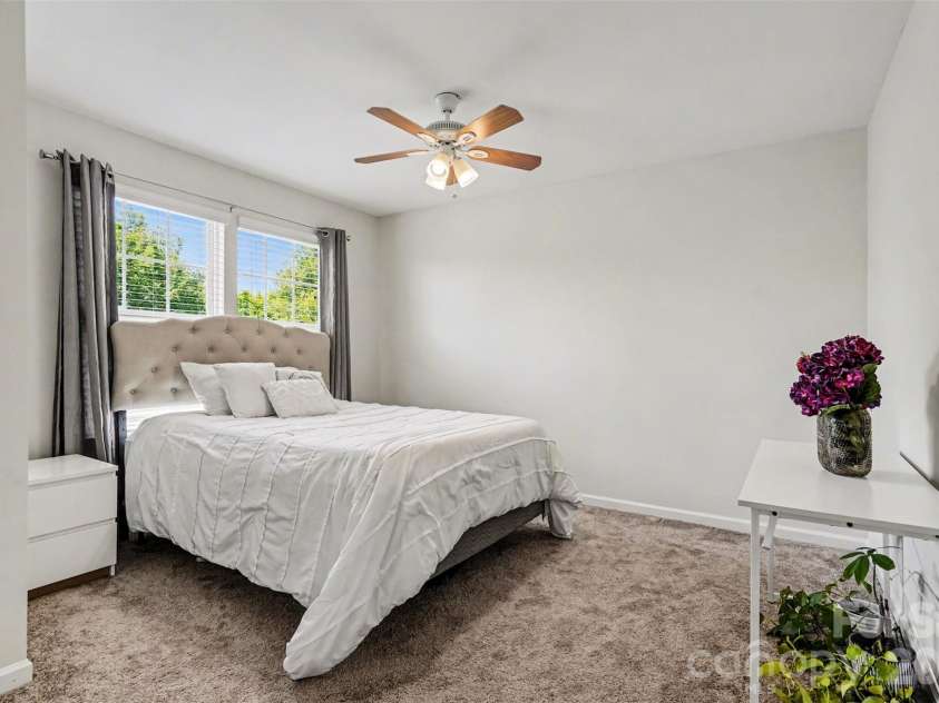 12521 Druids Glen Drive, Pineville, NC 28134.  MLS# CAR4372113, YatesRealty ID 17534. 3rd Bedroom