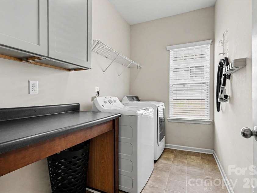 12521 Druids Glen Drive, Pineville, NC 28134.  MLS# CAR4372113, YatesRealty ID 17534. 