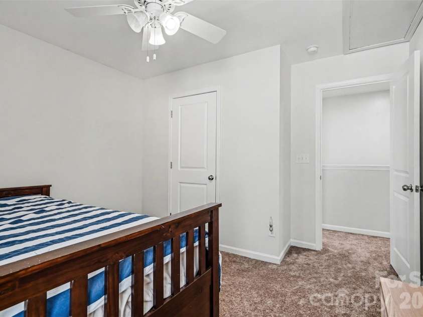 12521 Druids Glen Drive, Pineville, NC 28134.  MLS# CAR4372113, YatesRealty ID 17534. 