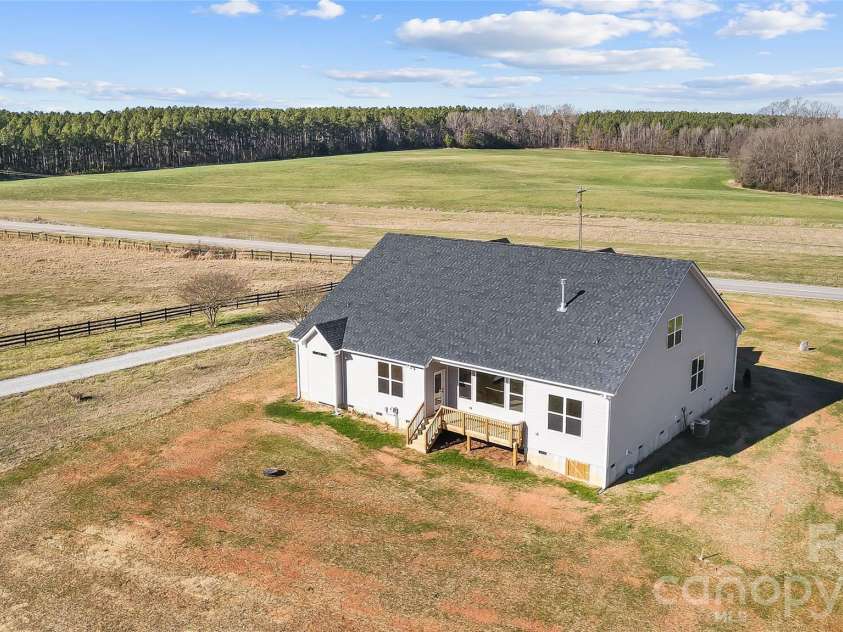 7517 Lancaster Highway, Waxhaw, NC 28173.  MLS# CAR4297536, YatesRealty ID 17535. 
