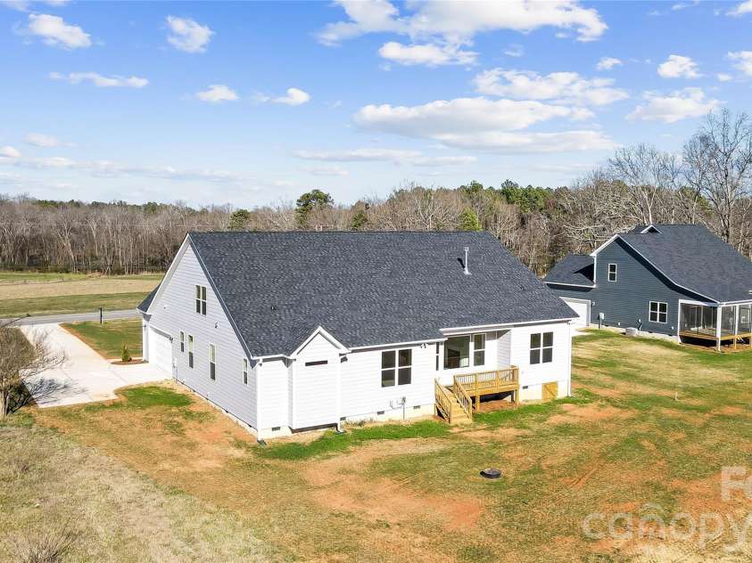 7517 Lancaster Highway, Waxhaw, NC 28173.  MLS# CAR4297536, YatesRealty ID 17535. 