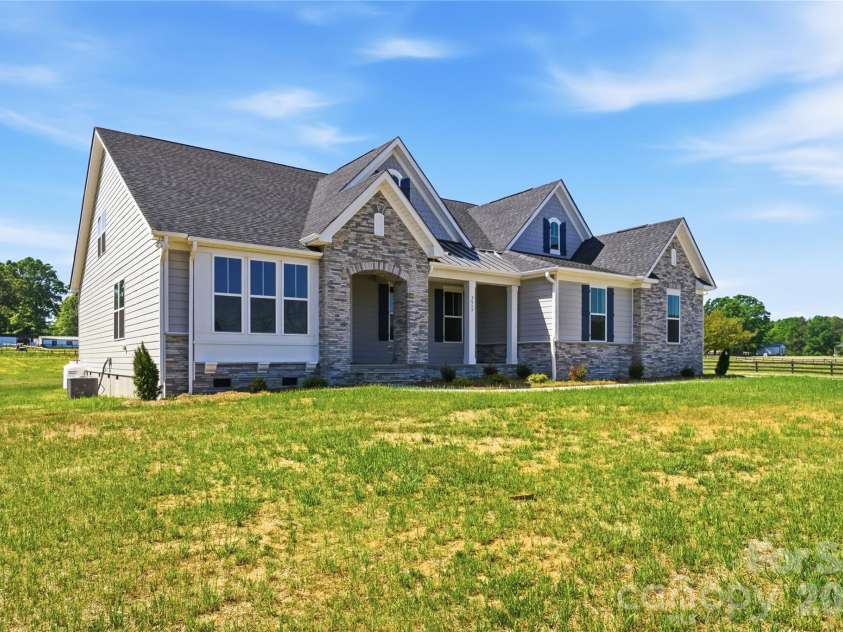 7517 Lancaster Highway, Waxhaw, NC 28173.  MLS# CAR4297536, YatesRealty ID 17535. 