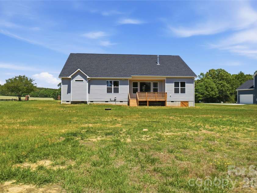 7517 Lancaster Highway, Waxhaw, NC 28173.  MLS# CAR4297536, YatesRealty ID 17535. 