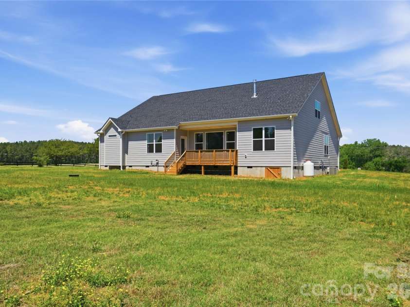 7517 Lancaster Highway, Waxhaw, NC 28173.  MLS# CAR4297536, YatesRealty ID 17535. 
