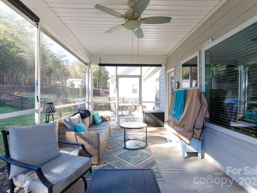 16142 Commodore Drive, Lancaster, SC 29720.  MLS# CAR4266577, YatesRealty ID 17536. 