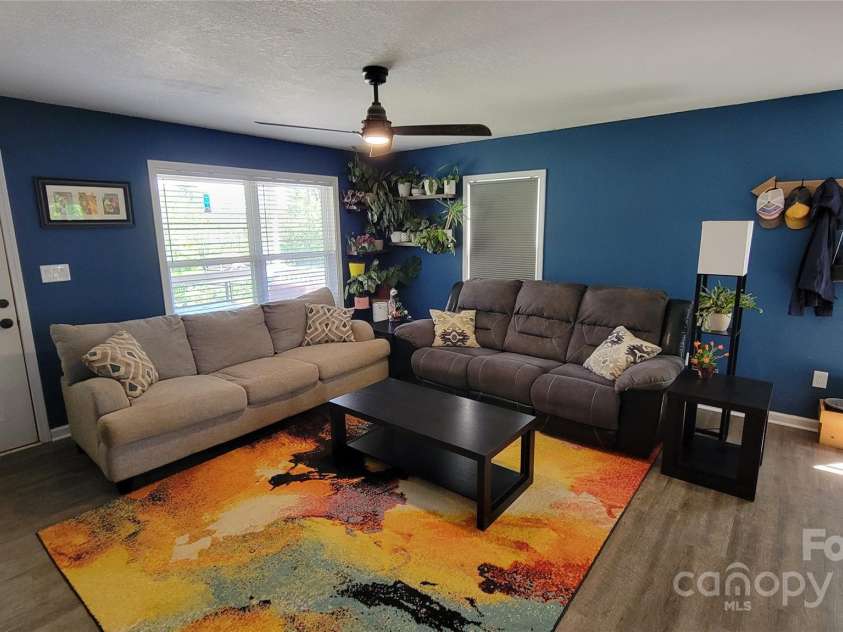 10 Haven Crest Lane, Fletcher, NC 28732.  MLS# CAR4266553, YatesRealty ID 17537. 