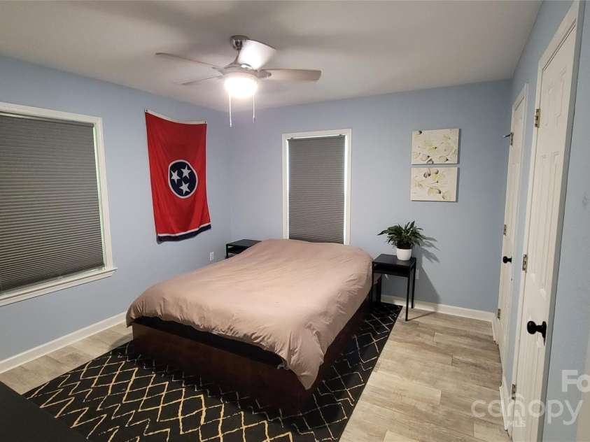 10 Haven Crest Lane, Fletcher, NC 28732.  MLS# CAR4266553, YatesRealty ID 17537. 