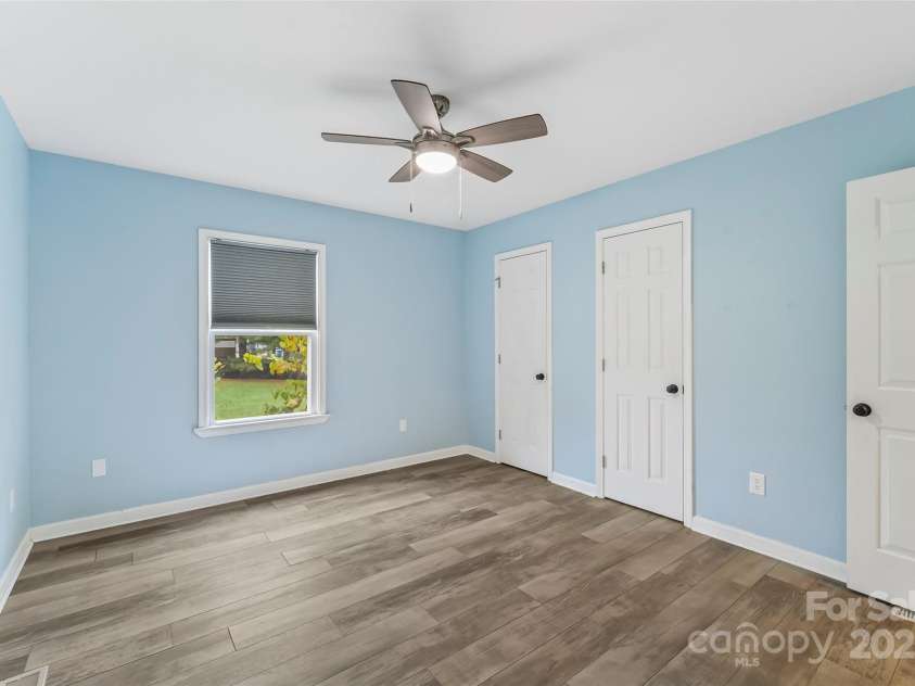 10 Haven Crest Lane, Fletcher, NC 28732.  MLS# CAR4321217, YatesRealty ID 17537. 