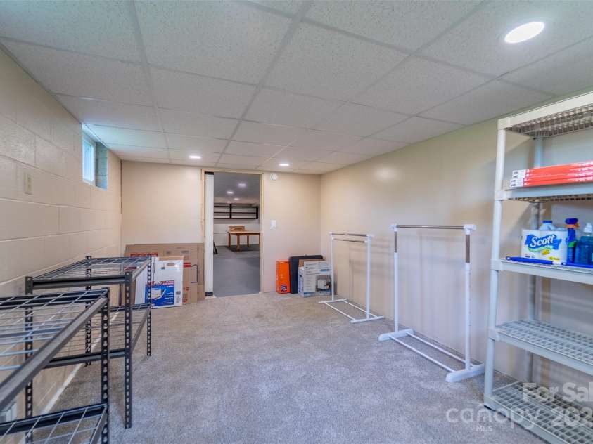 191 Rolling Green Drive, Sylva, NC 28779.  MLS# CAR4267172, YatesRealty ID 17538. 