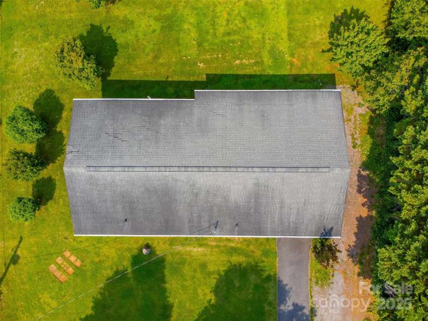 191 Rolling Green Drive, Sylva, NC 28779.  MLS# CAR4267172, YatesRealty ID 17538. 