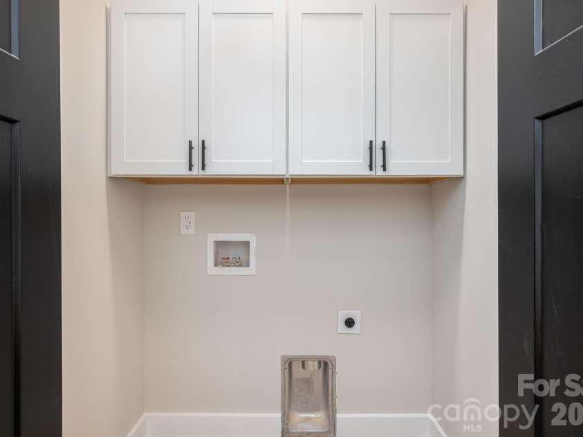110 Johnson Lane, Cherryville, NC 28021.  MLS# CAR4342341, YatesRealty ID 17539. Laundry 