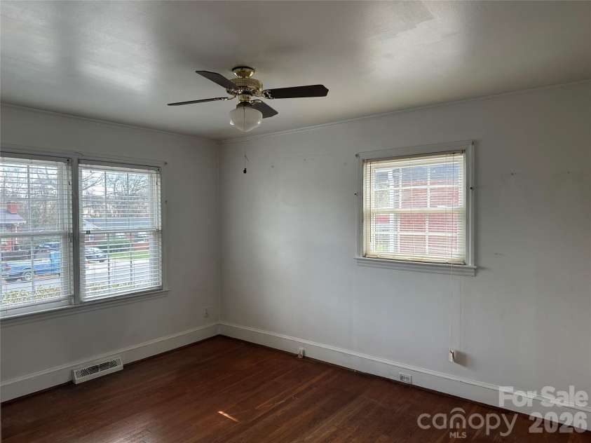 1435 Dean Street, Charlotte, NC 28216.  MLS# CAR4429193, YatesRealty ID 17541. Bedroom 3