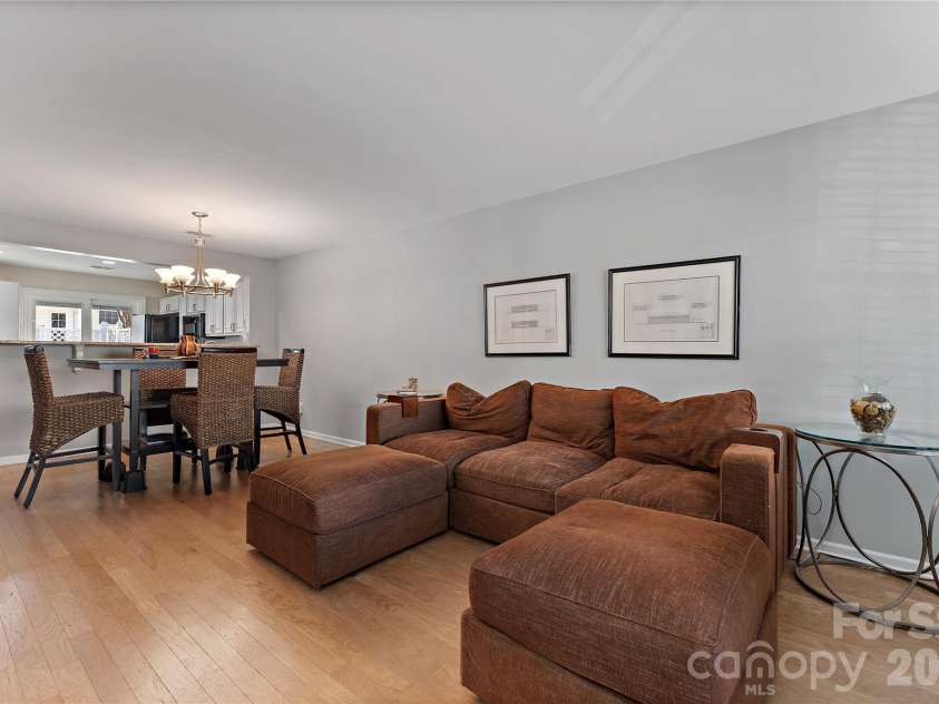 11138 Saintsbury Place, Charlotte, NC 28270.  MLS# CAR4354496, YatesRealty ID 17542. 