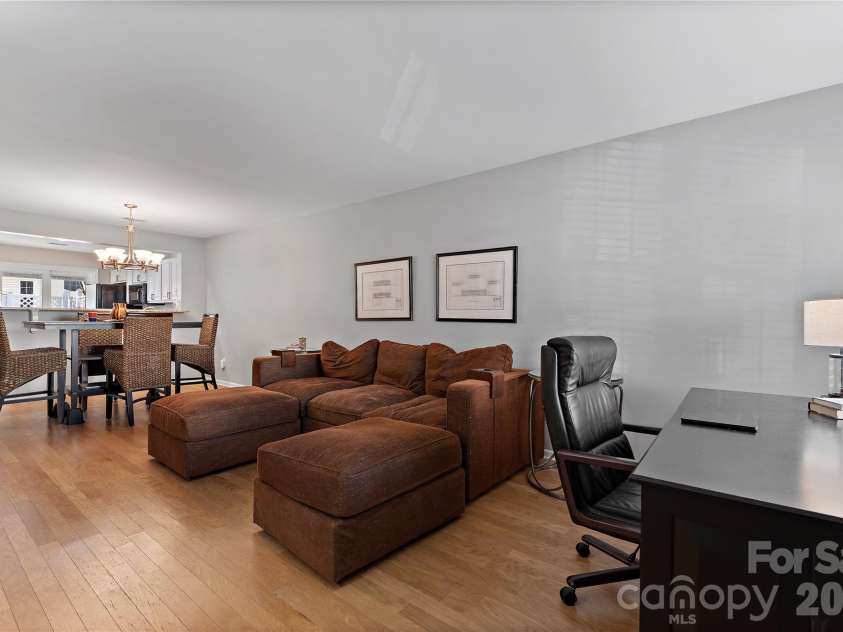 11138 Saintsbury Place, Charlotte, NC 28270.  MLS# CAR4354496, YatesRealty ID 17542. 