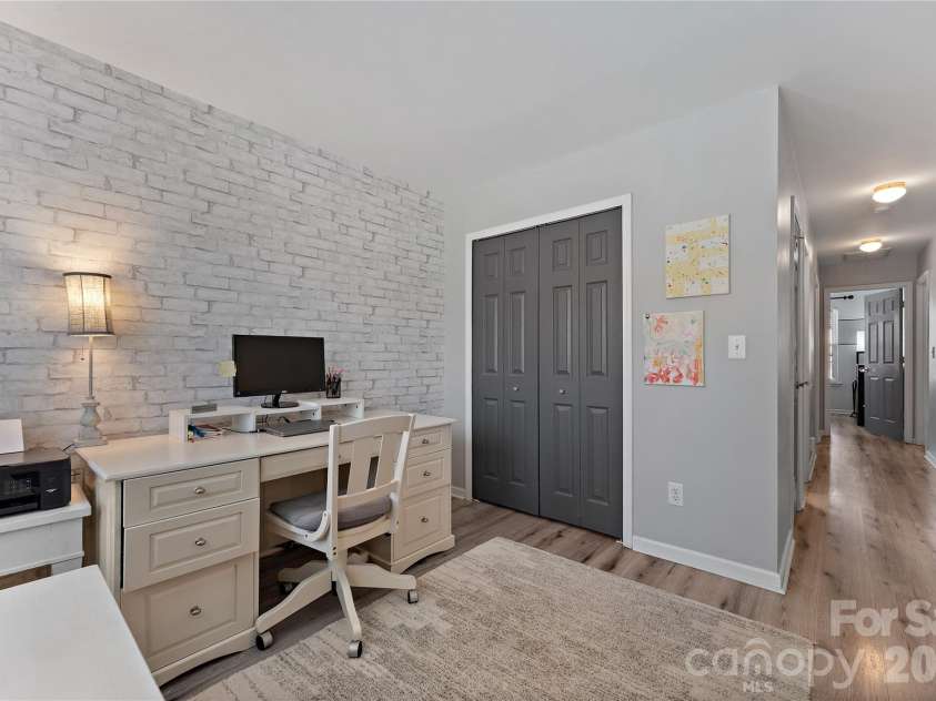 11138 Saintsbury Place, Charlotte, NC 28270.  MLS# CAR4354496, YatesRealty ID 17542. 