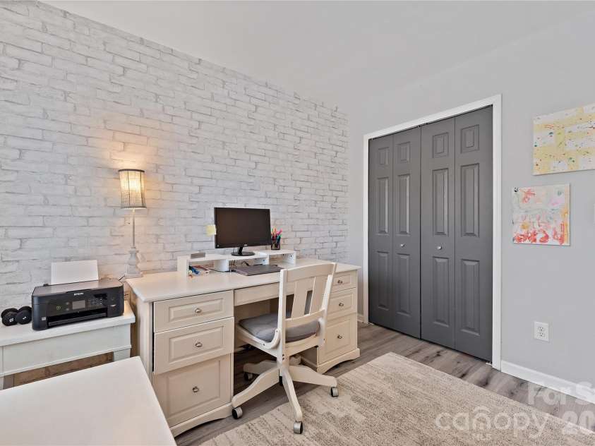 11138 Saintsbury Place, Charlotte, NC 28270.  MLS# CAR4354496, YatesRealty ID 17542. 