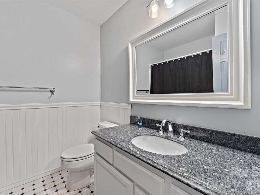 11138 Saintsbury Place, Charlotte, NC 28270.  MLS# CAR4354496, YatesRealty ID 17542. 