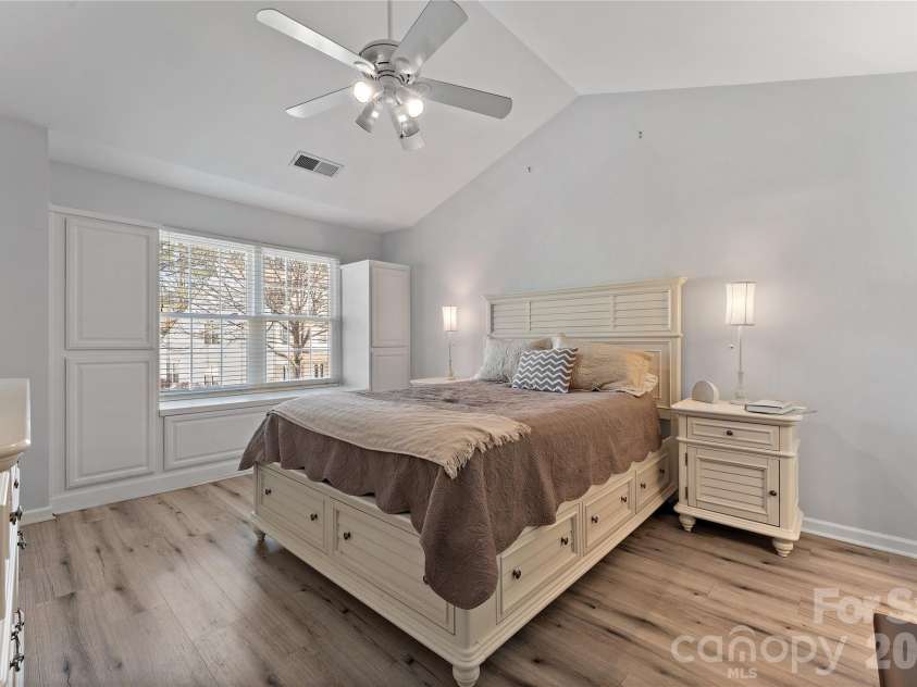 11138 Saintsbury Place, Charlotte, NC 28270.  MLS# CAR4354496, YatesRealty ID 17542. 