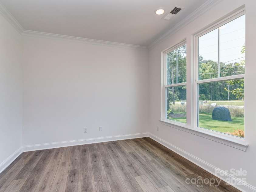 7108 Hambright Road, Huntersville, NC 28078.  MLS# CAR4267647, YatesRealty ID 17542. 