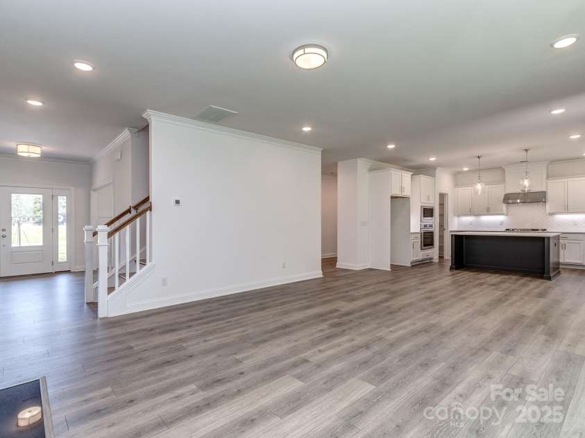 7108 Hambright Road, Huntersville, NC 28078.  MLS# CAR4267647, YatesRealty ID 17542. 