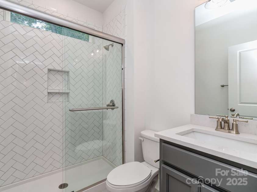 7108 Hambright Road, Huntersville, NC 28078.  MLS# CAR4267647, YatesRealty ID 17542. 