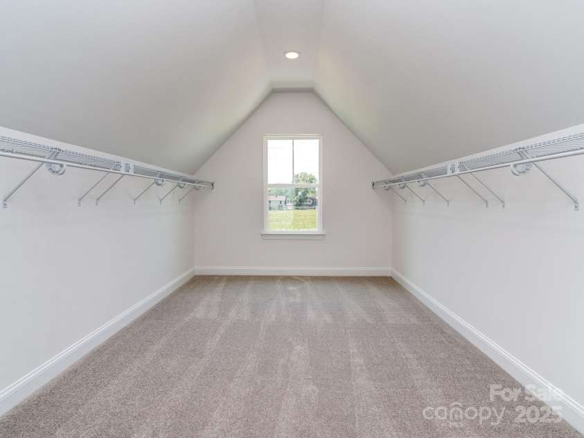 7108 Hambright Road, Huntersville, NC 28078.  MLS# CAR4267647, YatesRealty ID 17542. 