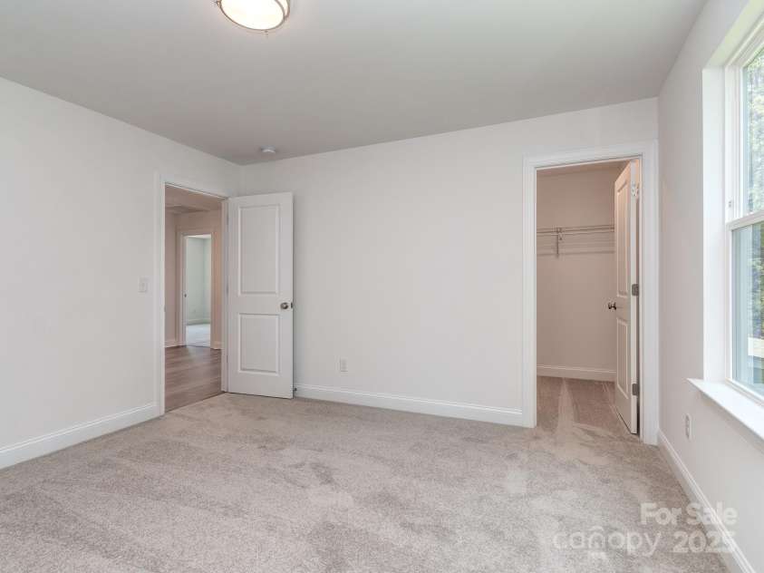 7108 Hambright Road, Huntersville, NC 28078.  MLS# CAR4267647, YatesRealty ID 17542. 