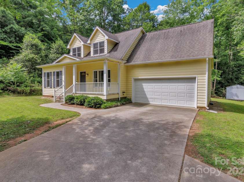 102 Overbrook Road, Spindale, NC 28160.  MLS# CAR4266175, YatesRealty ID 17543. 