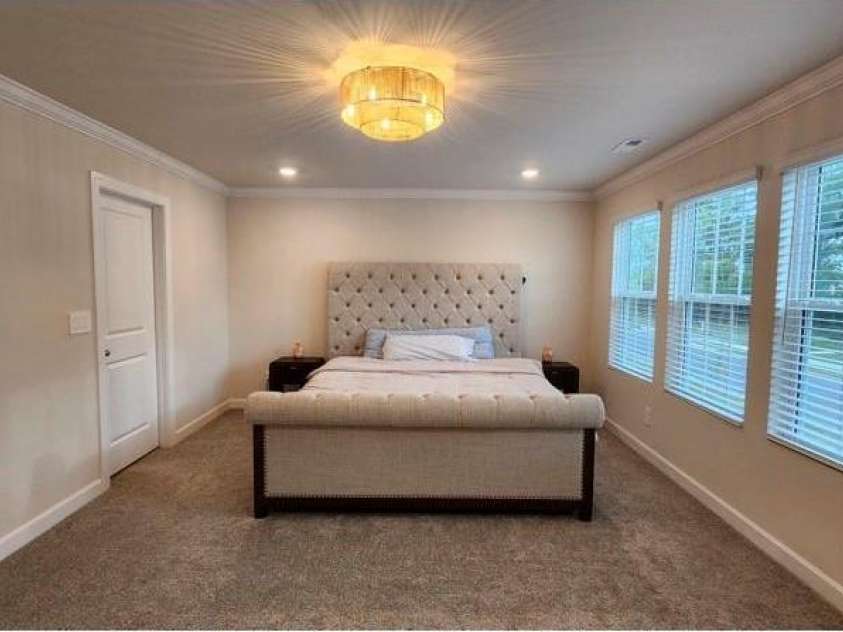 332 Cranford Drive, Pineville, NC 28134.  MLS# CAR4266216, YatesRealty ID 17544. Master Bedroom