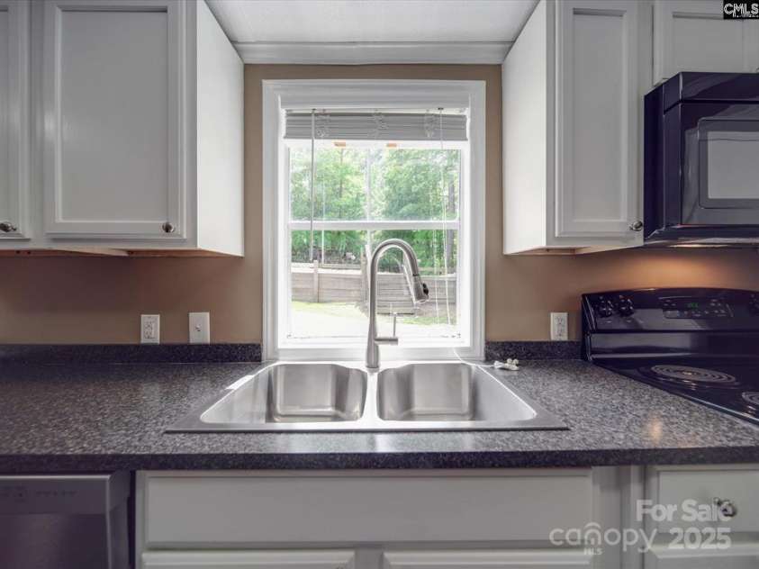 1989 White Oak Road, Camden, SC 29020.  MLS# CAR4267070, YatesRealty ID 17546. 