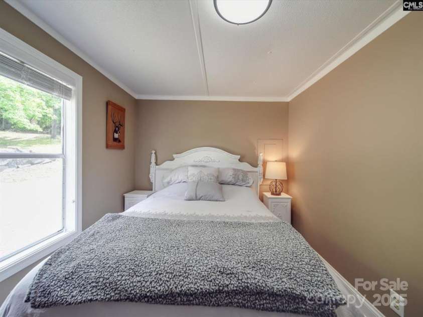 1989 White Oak Road, Camden, SC 29020.  MLS# CAR4267070, YatesRealty ID 17546. 