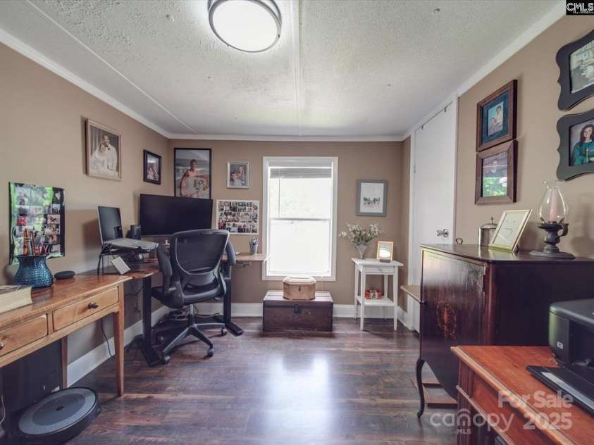 1989 White Oak Road, Camden, SC 29020.  MLS# CAR4267070, YatesRealty ID 17546. 