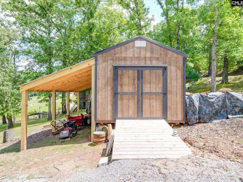 1989 White Oak Road, Camden, SC 29020.  MLS# CAR4267070, YatesRealty ID 17546. 