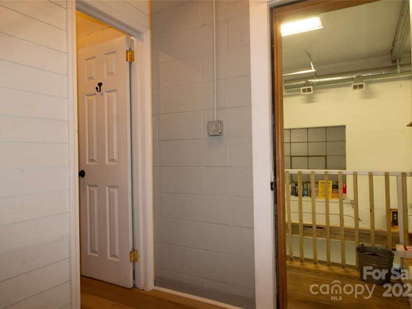 1028 Washburn Switch Road, Shelby, NC 28150.  MLS# CAR4267658, YatesRealty ID 17547. 