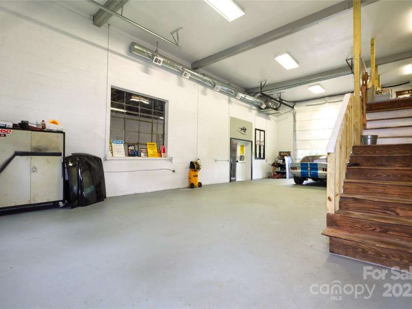 1028 Washburn Switch Road, Shelby, NC 28150.  MLS# CAR4267658, YatesRealty ID 17547. 