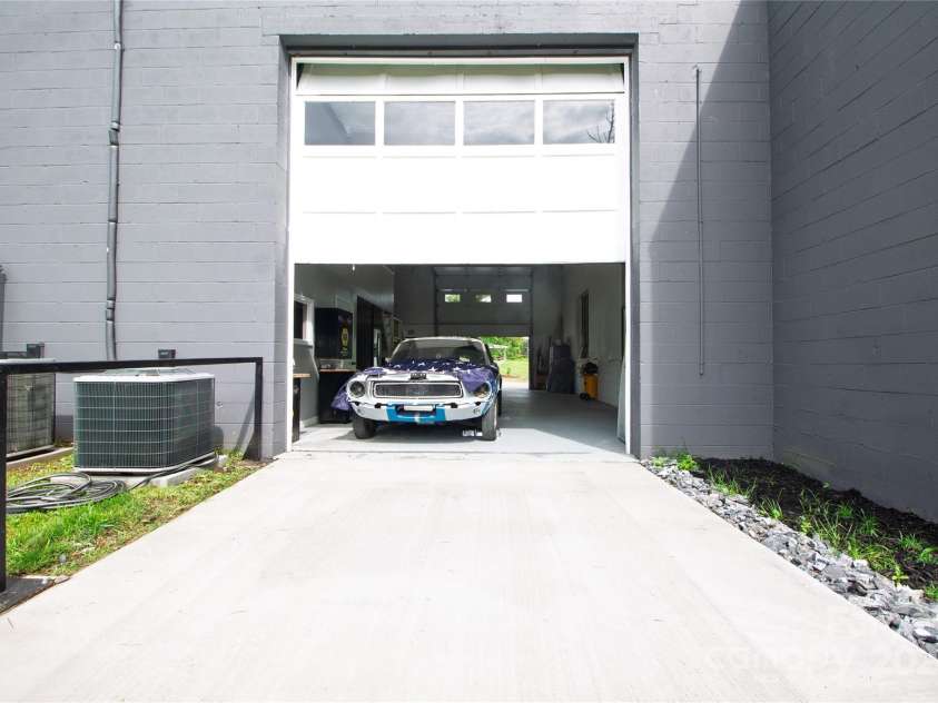 1028 Washburn Switch Road, Shelby, NC 28150.  MLS# CAR4267658, YatesRealty ID 17547. 