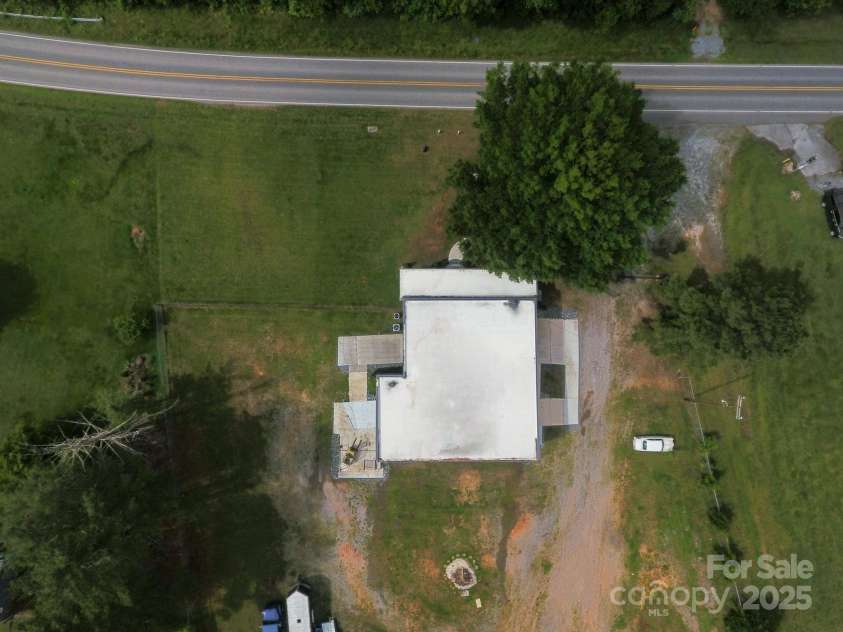 1028 Washburn Switch Road, Shelby, NC 28150.  MLS# CAR4267658, YatesRealty ID 17547. 
